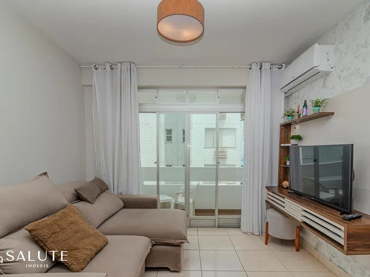 Apartamento à venda com 2 dormitórios no Centro