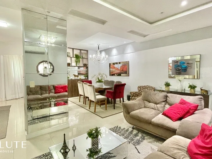Apartamento 2 dormitórios e na Barra Sul