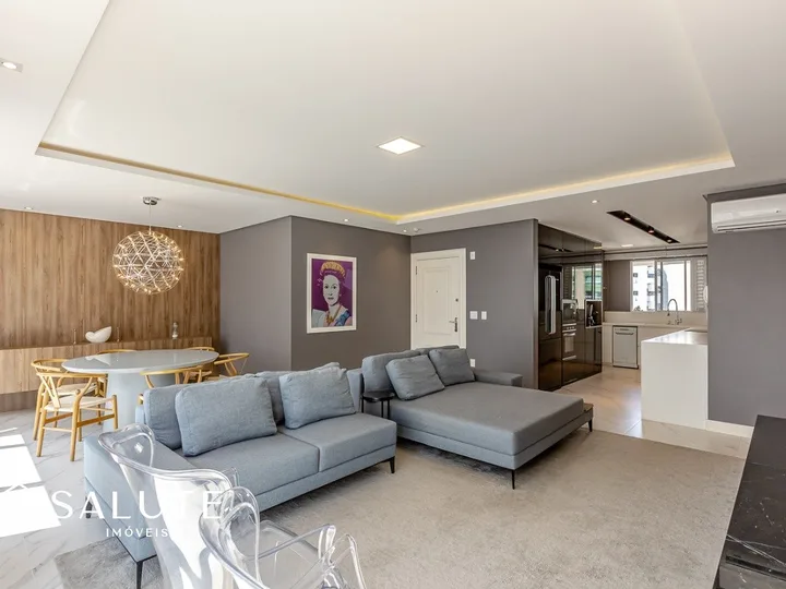 Apartamento na Av. Brasil em Balneário Camboriú