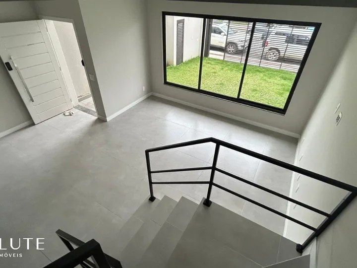 Casa à venda com 3 suítes no Centro