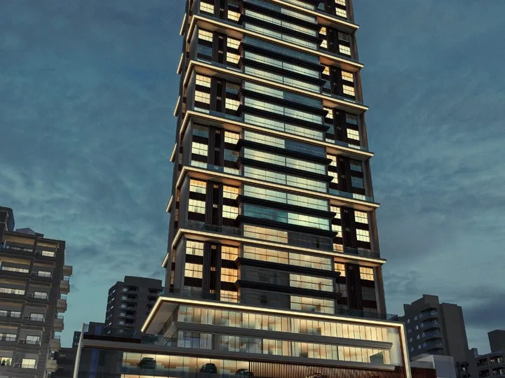 Apartamento com 4 suítes no Centro