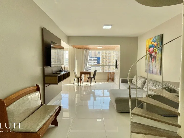 Cobertura à venda com 4 dormitórios no Centro