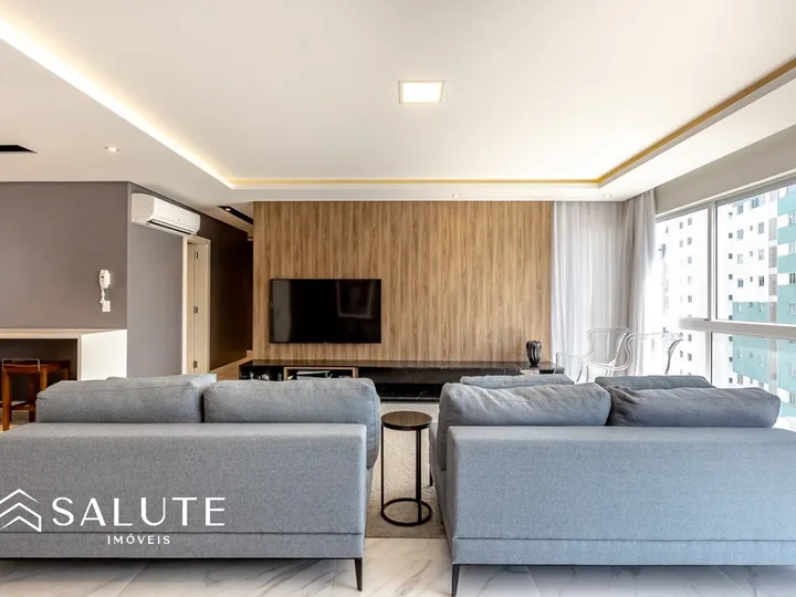 Apartamento na Av. Brasil em Balneário Camboriú