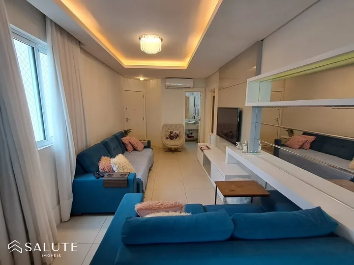Apartamento à Venda 3 suítes no Centro