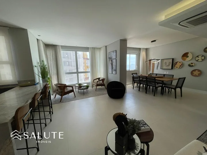 Apartamento à venda 3 suítes na Barra Sul