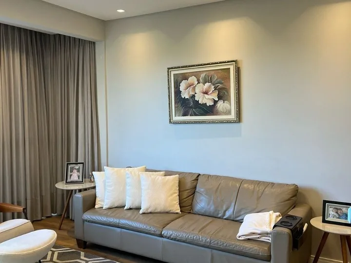 Apartamento à venda com 2 suítes na Barra Sul