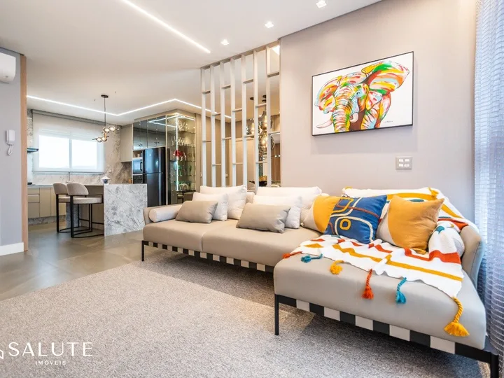 Apartamento à venda com 3 suítes na Barra Sul