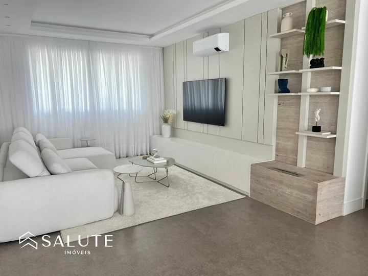 Apartamento à venda com 4 suítes no Centro
