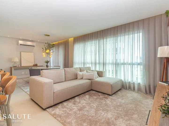 Apartamento 4 dormitórios em Centro Balneário Camboriú